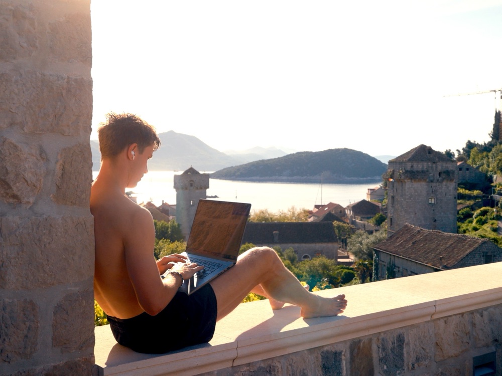 Offices are overrated, am I right?